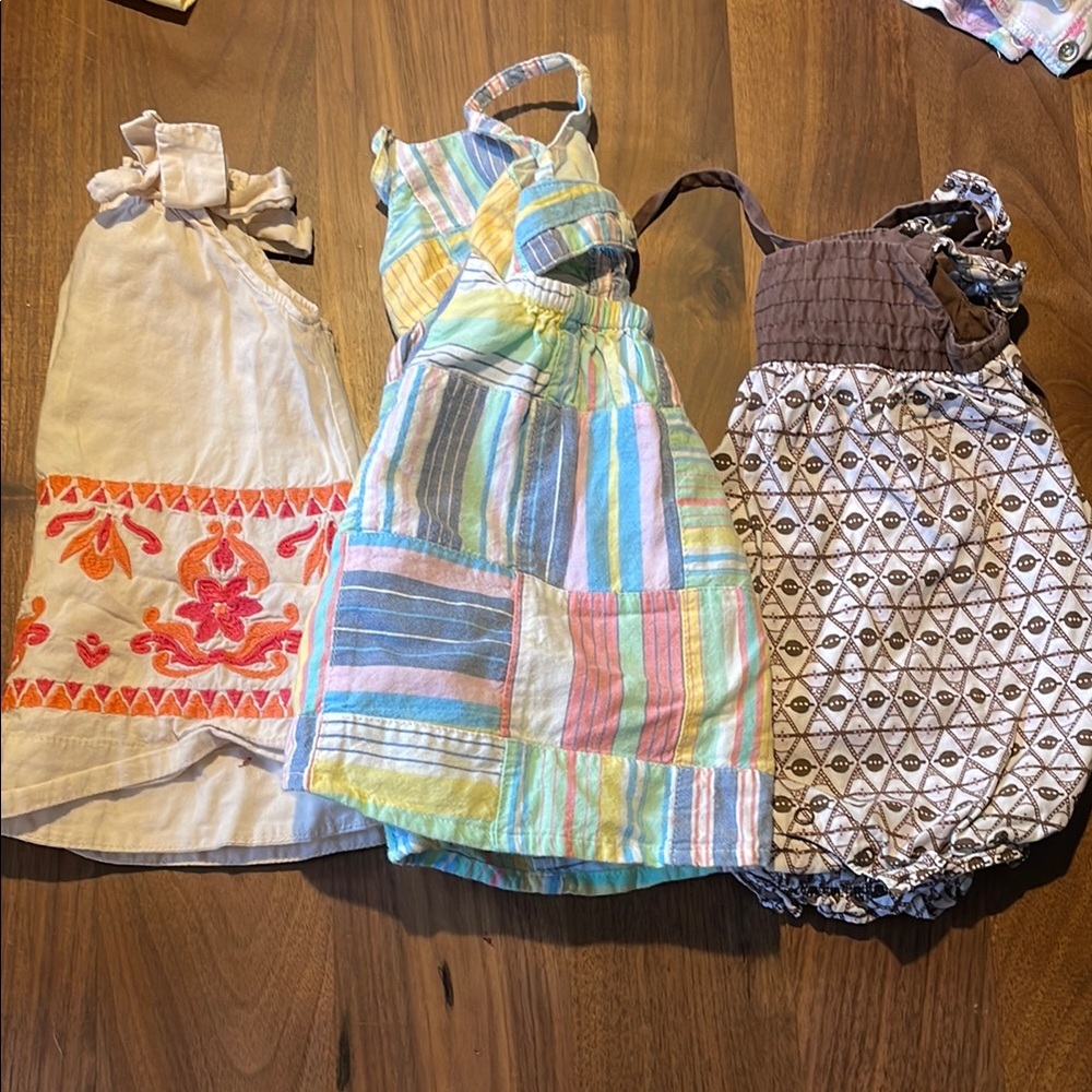 GAP Baby lot of 3 dresses outfits 0-3-6 months